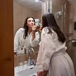 Alpenhotel Kuechl فندق