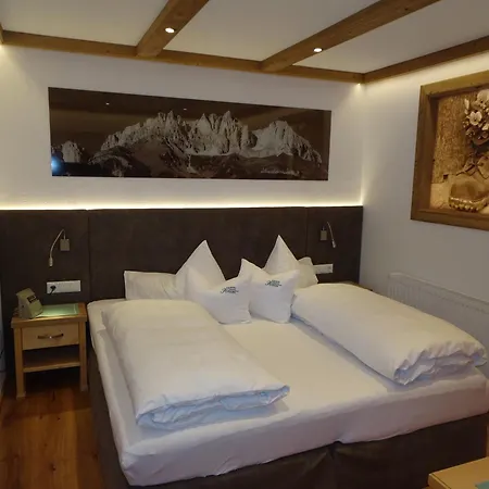 Alpenhotel Kuechl Hotel Kirchberg en Tyrol