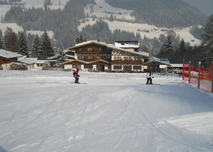 Szálloda Alpenhotel Kuechl 3*
