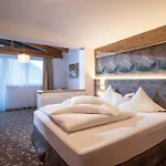 Alpenhotel Kuechl 3* 티롤 키르흐베르크