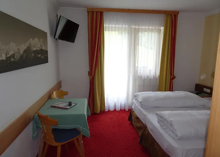 Alpenhotel Kuechl Hotel